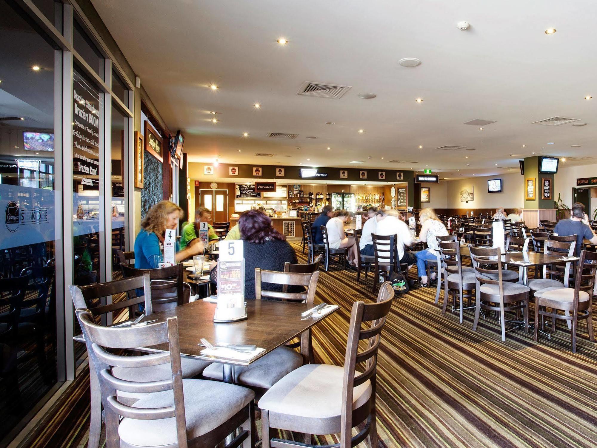 Nightcap At Dalrymple Hotel Townsville Exterior foto
