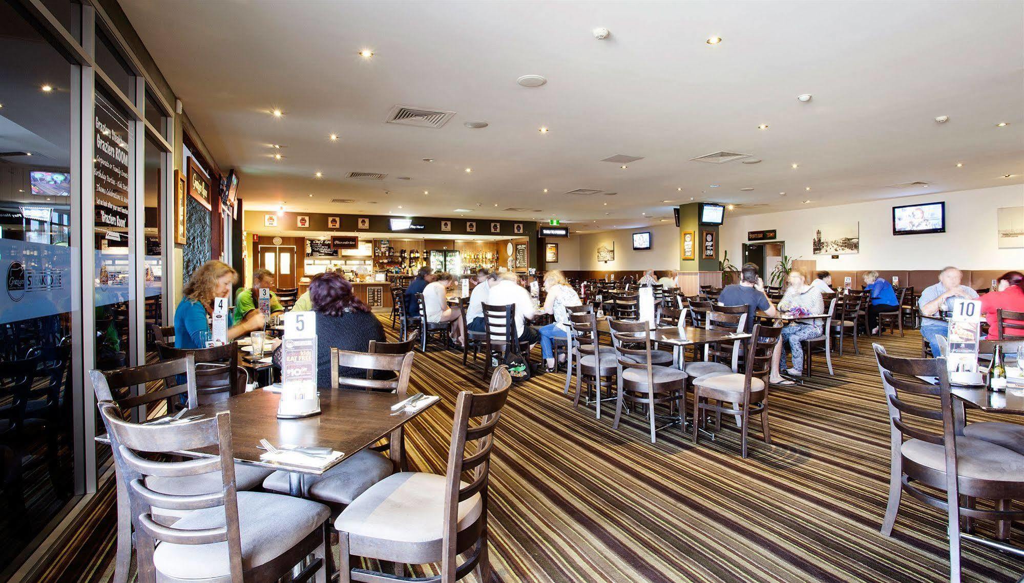 Nightcap At Dalrymple Hotel Townsville Exterior foto